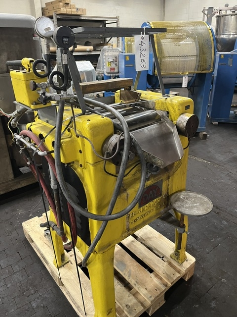 DPM-2739Three Roll Mill